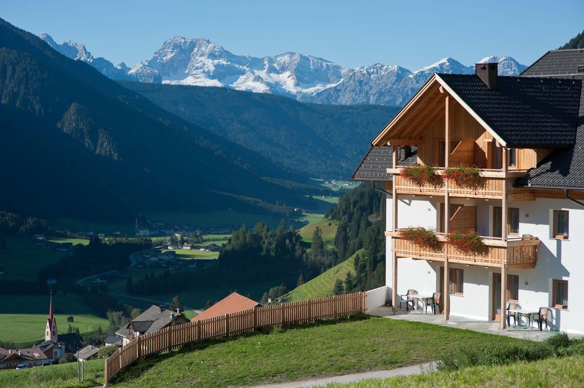 Mountain Residence Montana Santa Maddalena in Casies Exterior foto